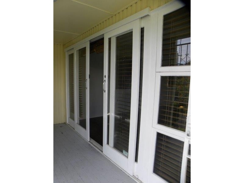 16 OBERON STREET, Morningside QLD 4170