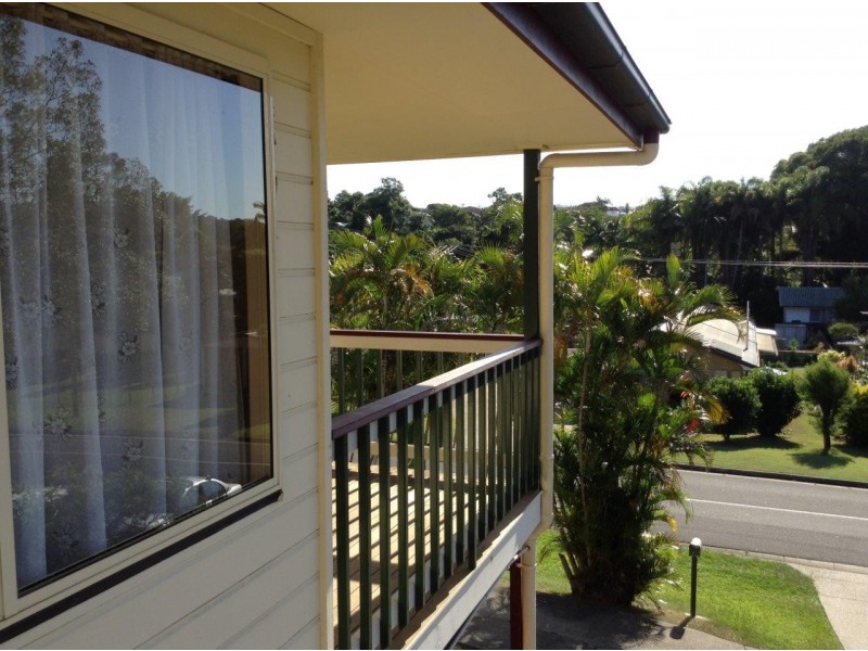 62 Court Rd, Nambour QLD 4560