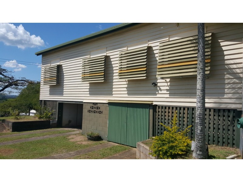 40 Blackall St, Woombye QLD 4559