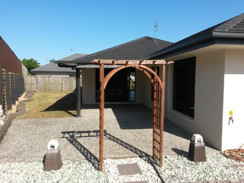 9 Dream Court, Nambour QLD 4560