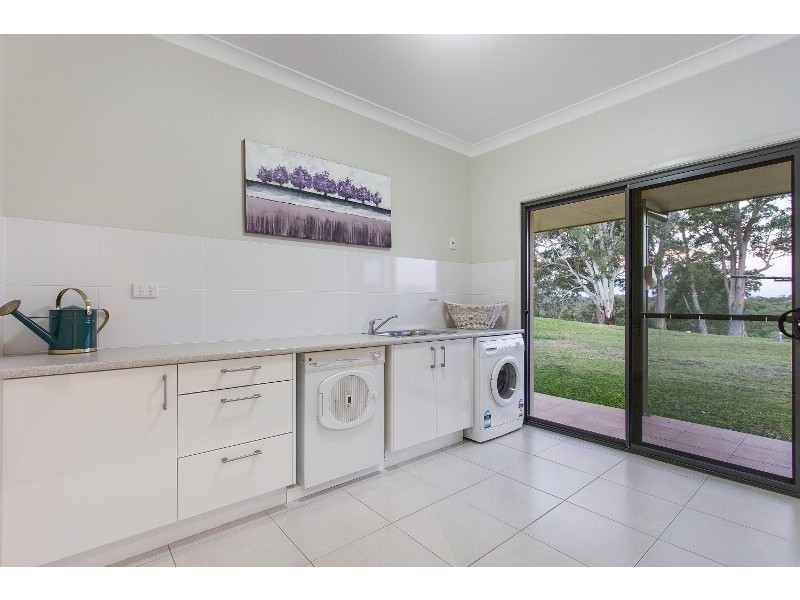 87 Spring Pastures Drive, Mapleton QLD 4560