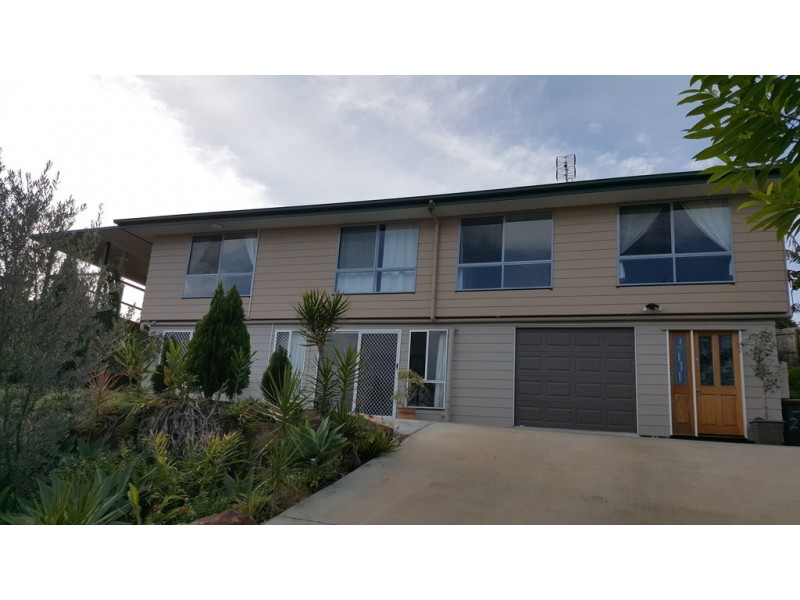 21b DINMORE, Woombye QLD 4559