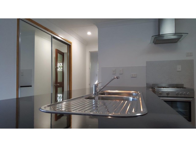21b Dinmore, Woombye QLD 4559