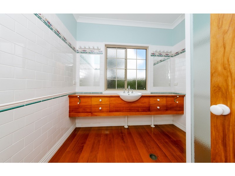 8 Spring Pastures Drive, Mapleton QLD 4560