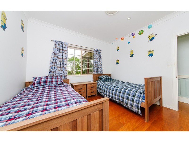 8 Spring Pastures Drive, Mapleton QLD 4560