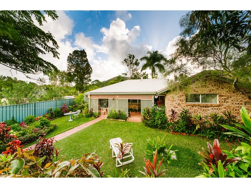 1 Headwaters Court, Yandina QLD 4561