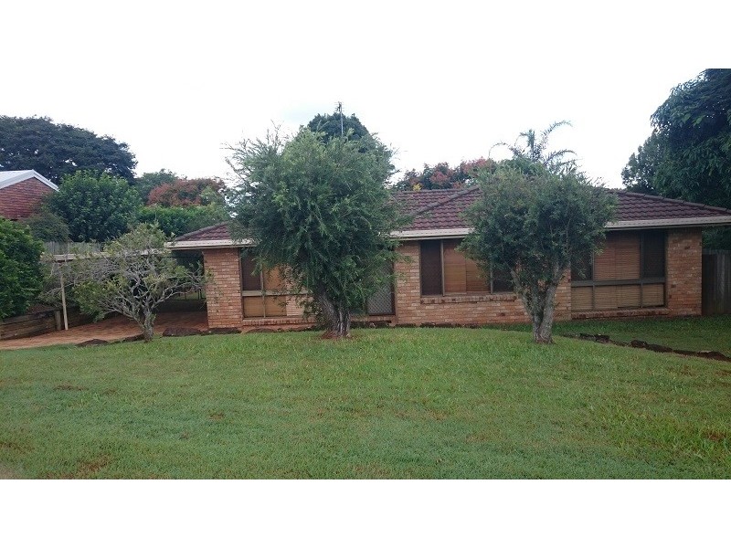 4 Dana Court, Palmwoods QLD 4555