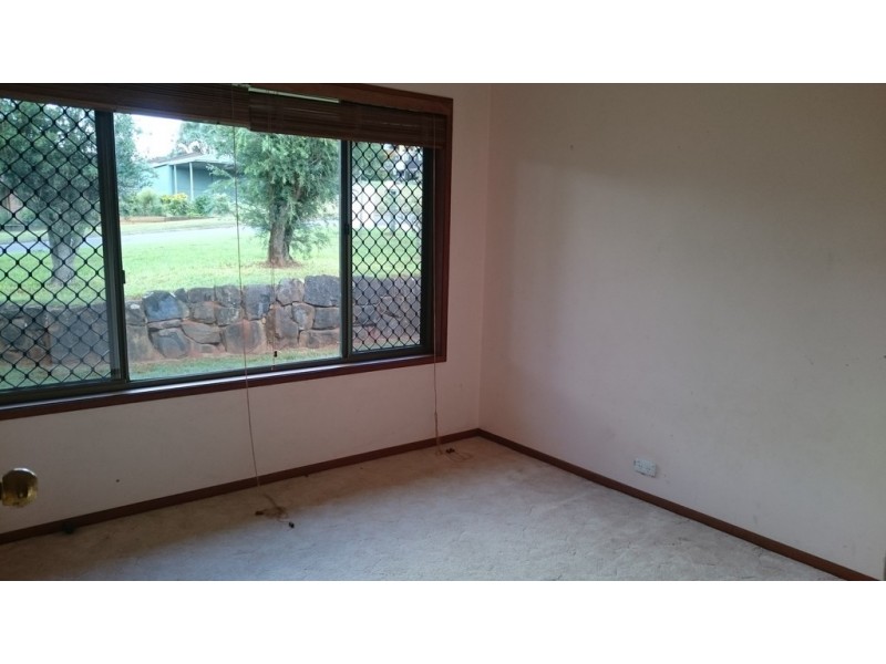 4 Dana Court, Palmwoods QLD 4555