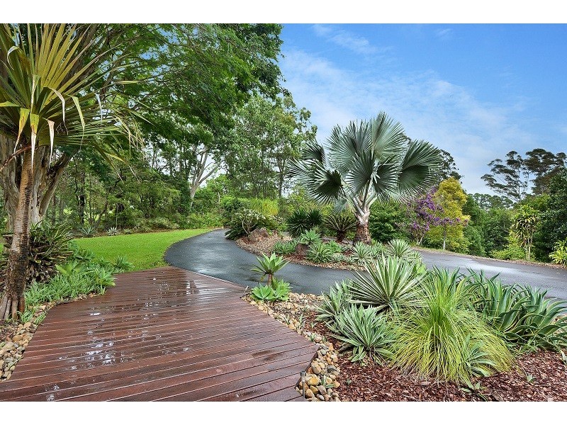 65 Reids Road, West Woombye QLD 4559