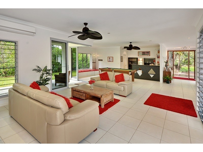 65 Reids Road, West Woombye QLD 4559