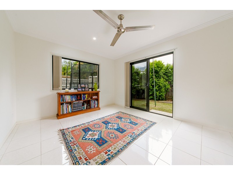 2/13 Paynters Pocket Avenue, Palmwoods QLD 4555