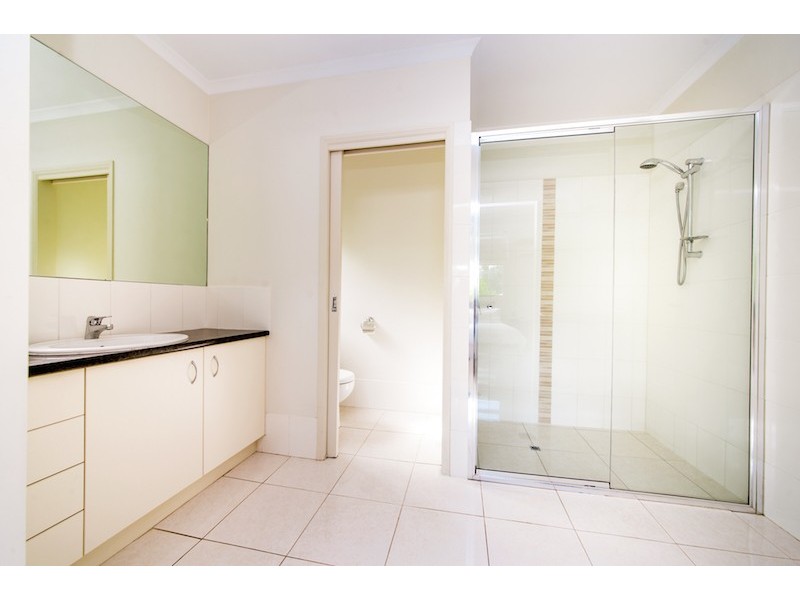 2/13 Paynters Pocket Avenue, Palmwoods QLD 4555