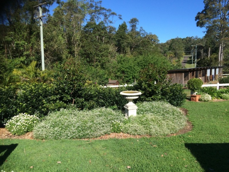 2-26 WOODLAND PLACE, Dulong QLD 4560