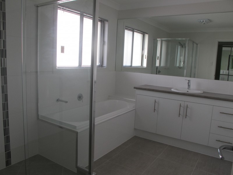 1/14 Kim Jon Court, Thornlands QLD 4164