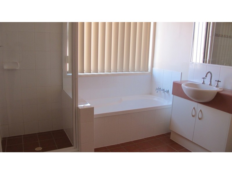 192 Long Street, Cleveland QLD 4163