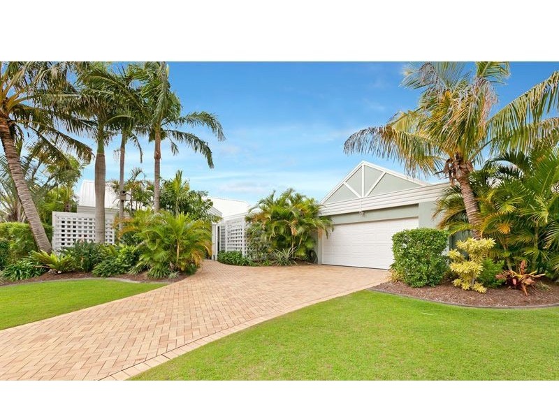 11 Seacest Court, Raby Bay QLD 4163