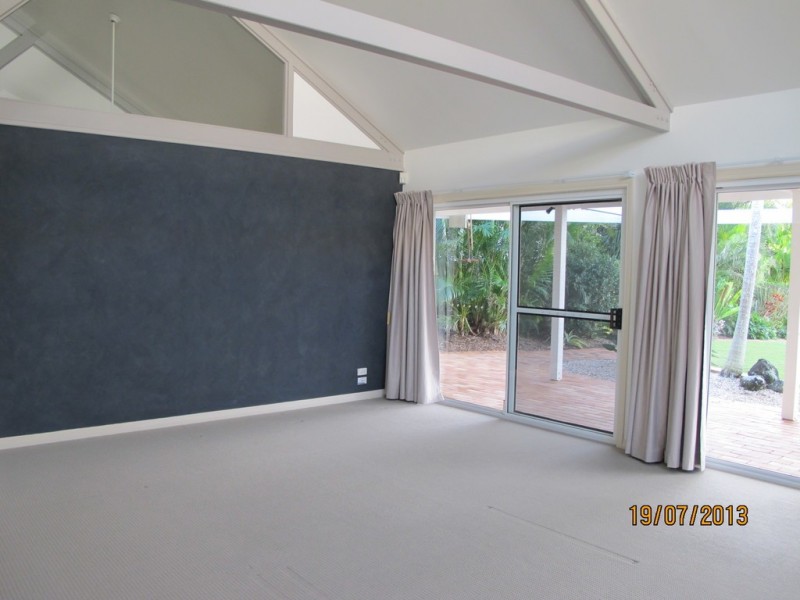 11 Seacest Court, Raby Bay QLD 4163