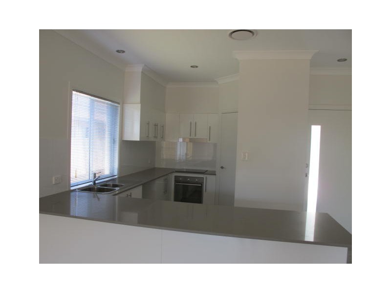 1 Arthur Street, Ormiston QLD 4160