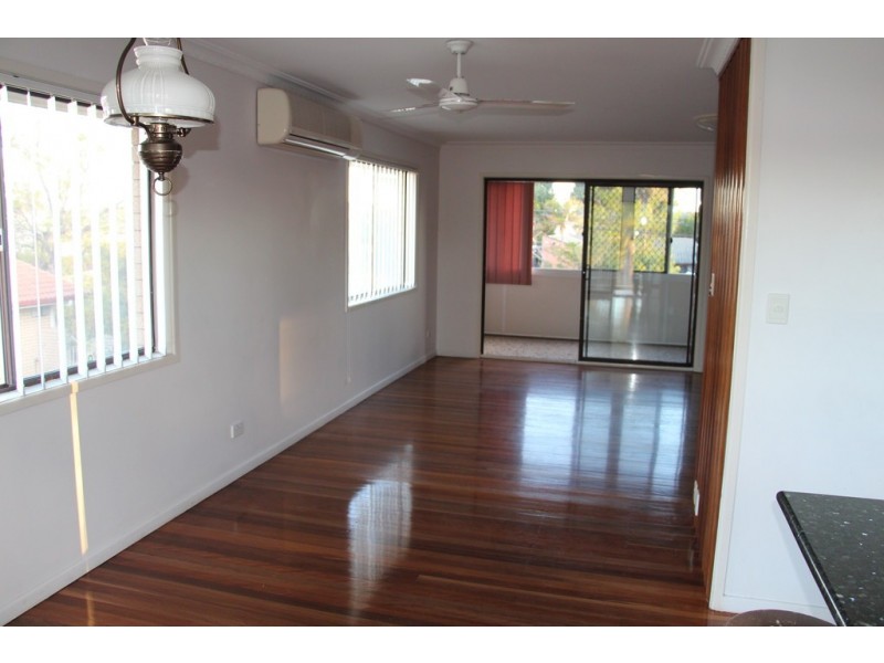 17 Darlington St, Macgregor QLD 4109