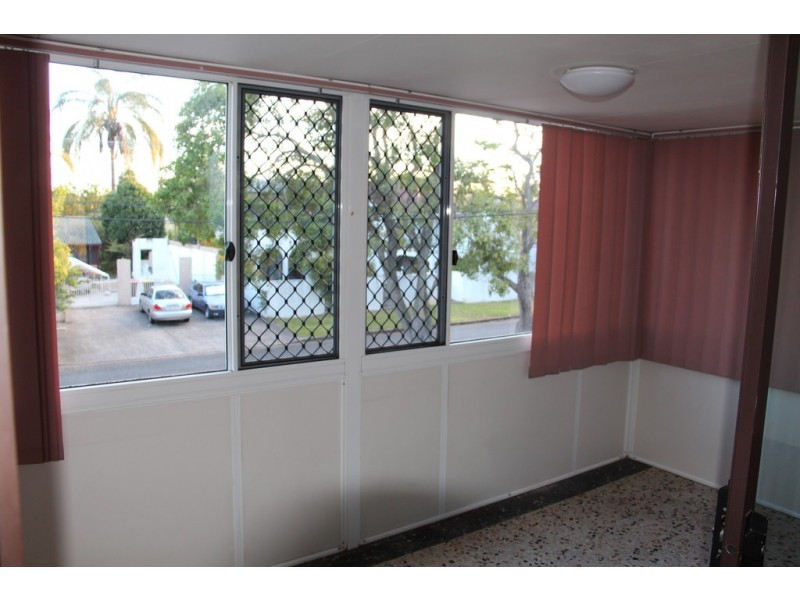 17 Darlington St, Macgregor QLD 4109