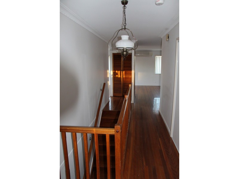 17 Darlington St, Macgregor QLD 4109