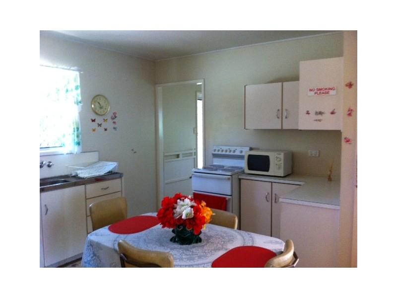 54 Shore Street East, Cleveland QLD 4163