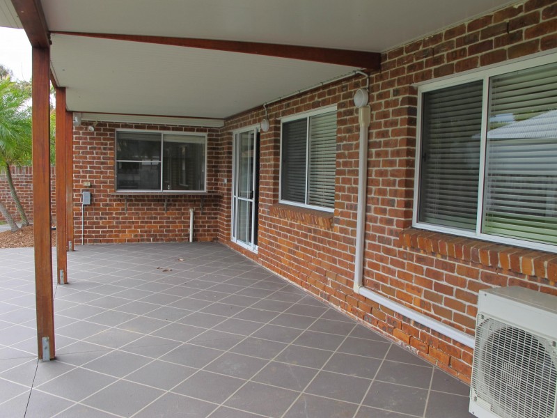 1 Binnacle Close, Raby Bay QLD 4163