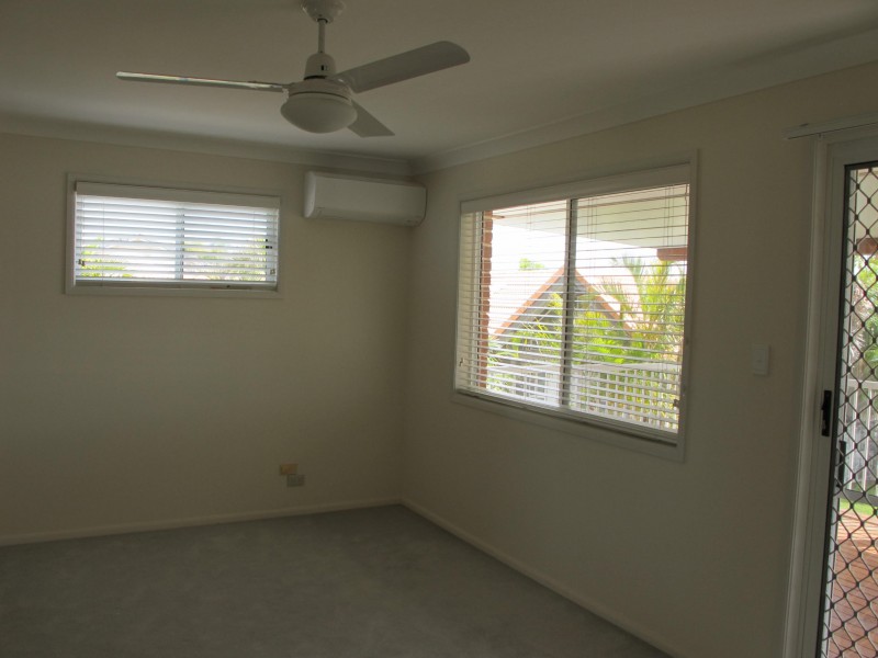1 Binnacle Close, Raby Bay QLD 4163