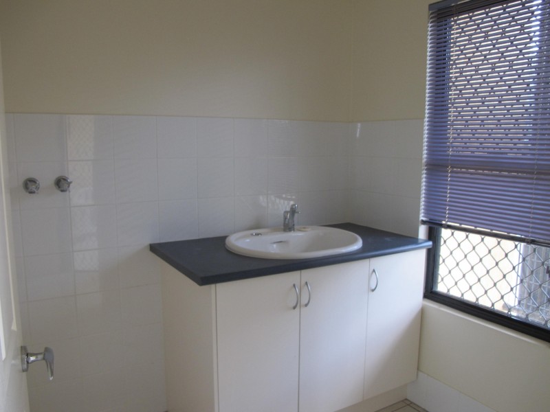 Unit 4 / 123 Shore Street North, Cleveland QLD 4163