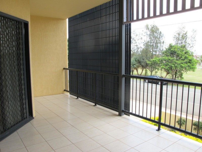 Unit 4 / 123 Shore Street North, Cleveland QLD 4163