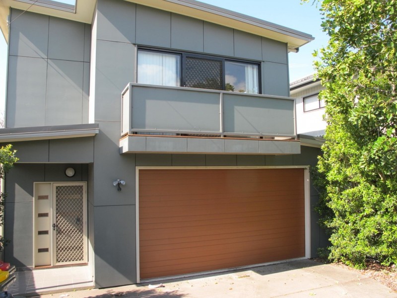 54 Whites Road, Manly West QLD 4179