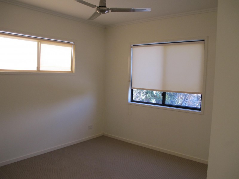 54 Whites Road, Manly West QLD 4179