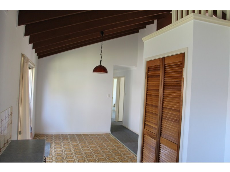2 Yarrow Court, Cleveland QLD 4163