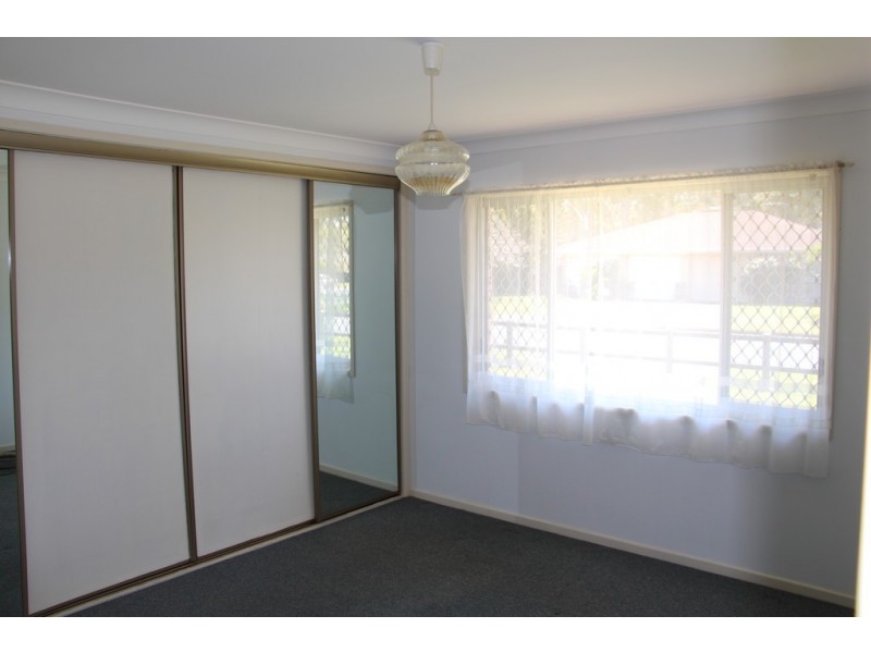 2 Yarrow Court, Cleveland QLD 4163