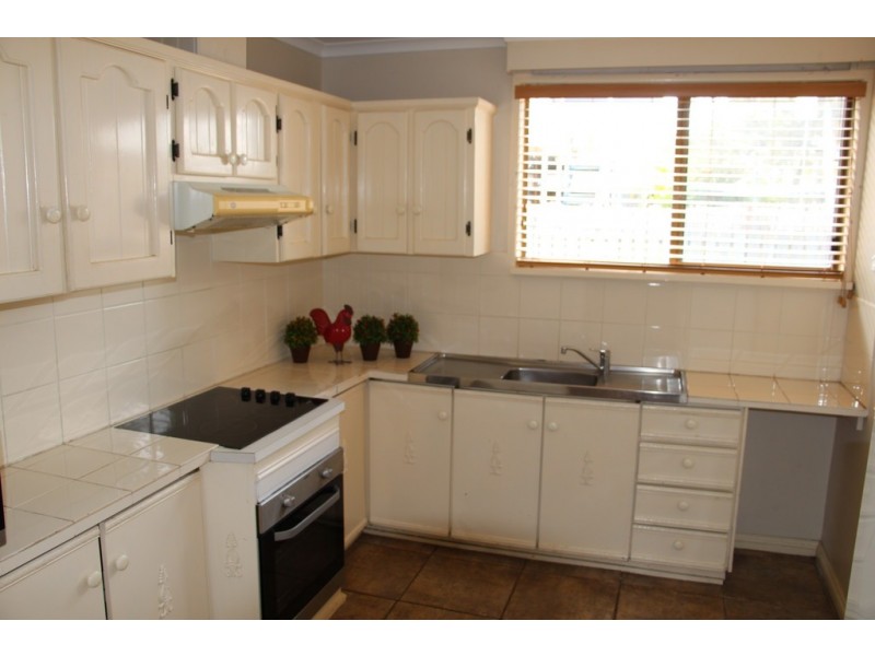 40 Redland Bay Road, Thornlands QLD 4164