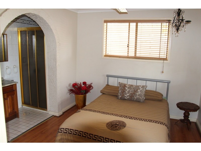 40 Redland Bay Road, Thornlands QLD 4164