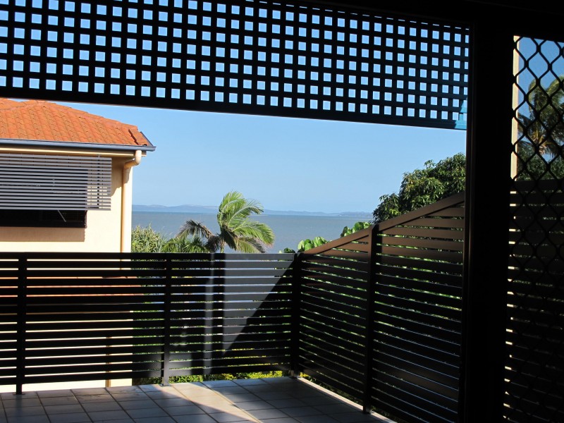 123 Shore Street North, Cleveland QLD 4163