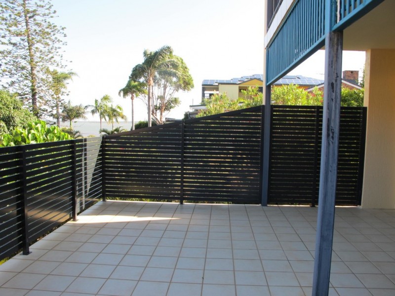 123 Shore Street North, Cleveland QLD 4163