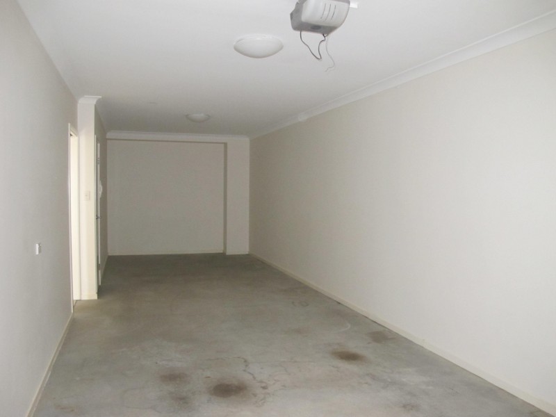 12 Worchester, Wakerley QLD 4154