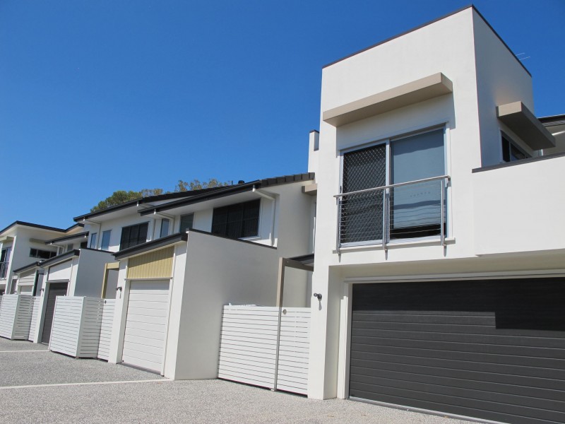 12 Worchester, Wakerley QLD 4154