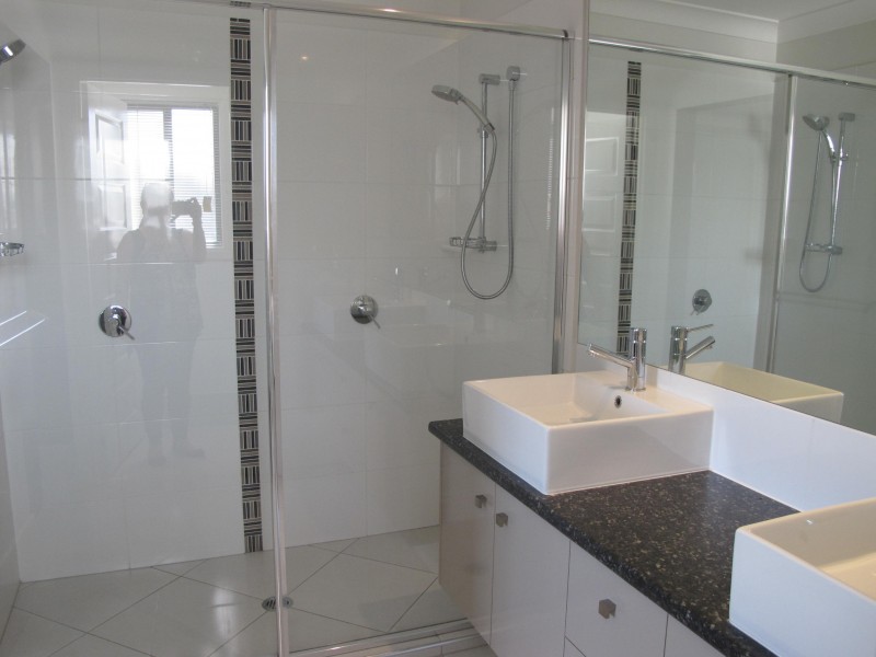 2/13 Elderberry Street, Thornlands QLD 4164