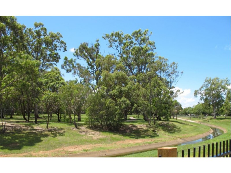 4/19-21 Ostend Court, Cleveland QLD 4163