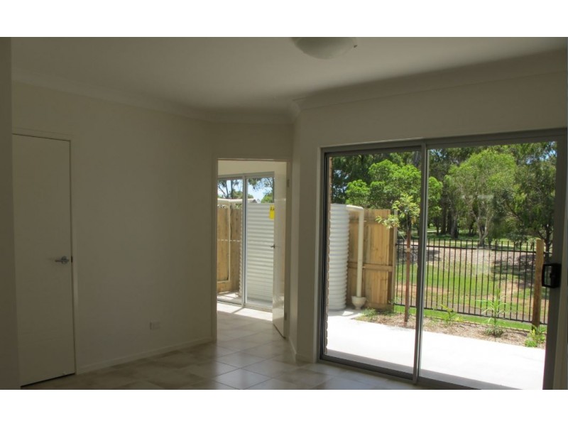 4/19-21 Ostend Court, Cleveland QLD 4163