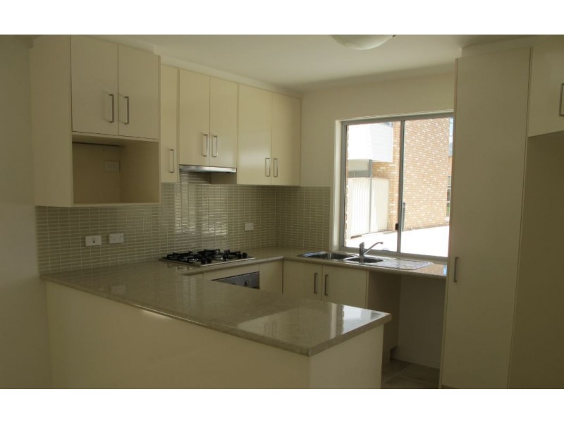 4/19-21 Ostend Court, Cleveland QLD 4163