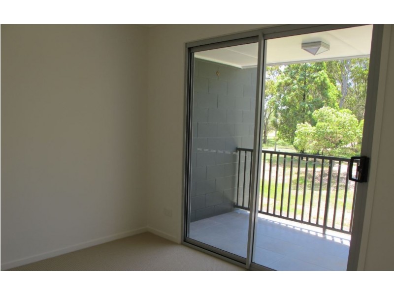 4/19-21 Ostend Court, Cleveland QLD 4163