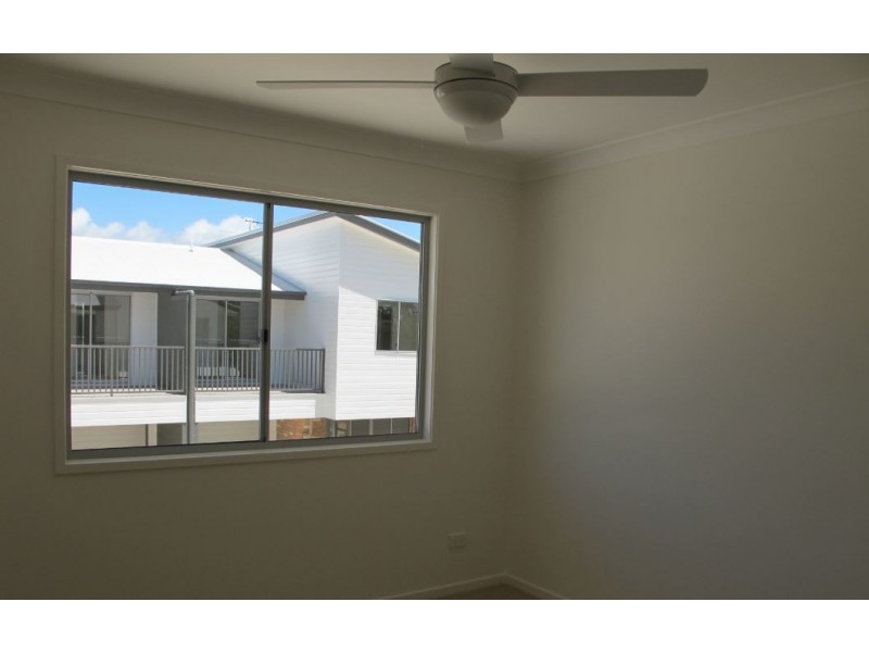 4/19-21 Ostend Court, Cleveland QLD 4163