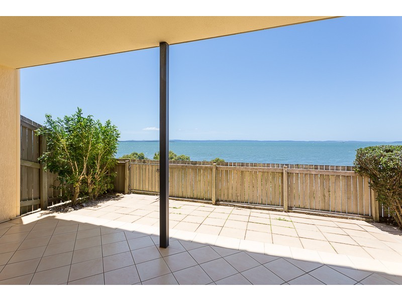 123 Shore Street North, Cleveland QLD 4163