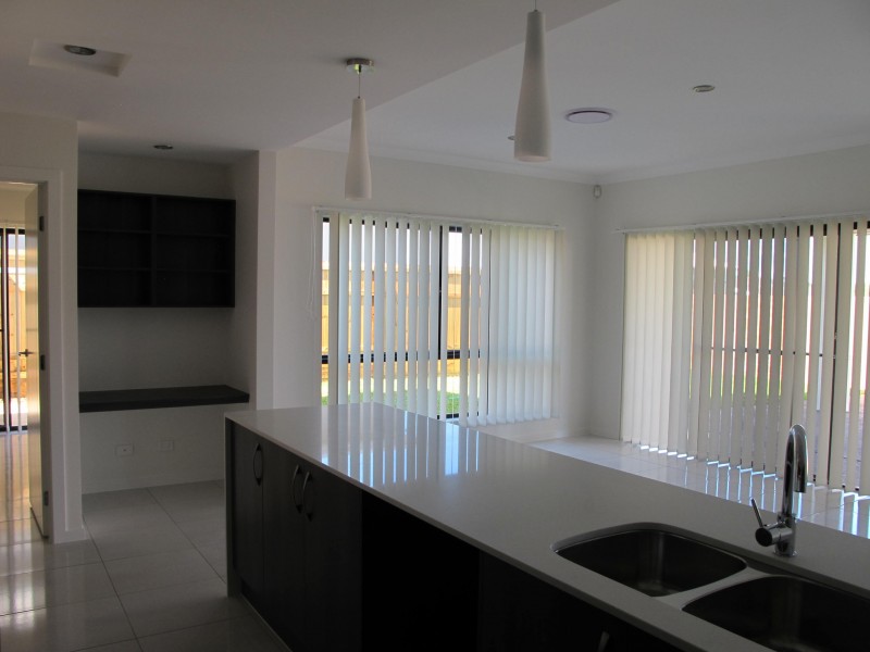 11 Kim Jon Court, Thornlands QLD 4164