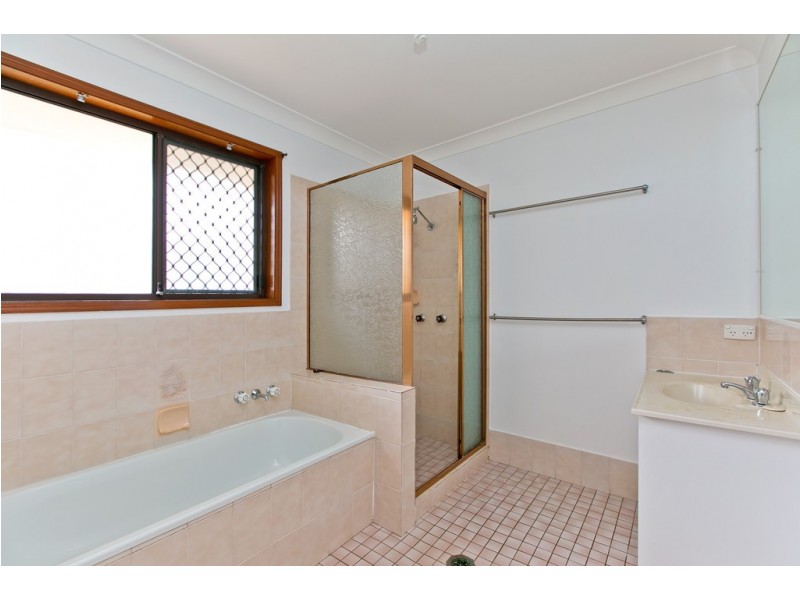 144 Russell Street, Cleveland QLD 4163