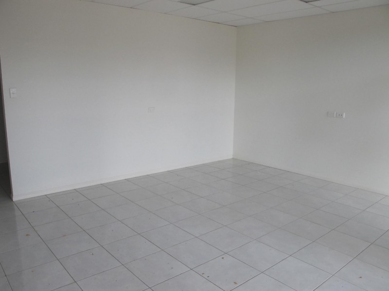 Shop 26 / 32 Middle Street, Cleveland QLD 4163